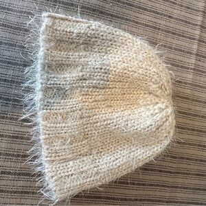 Cream beenie
